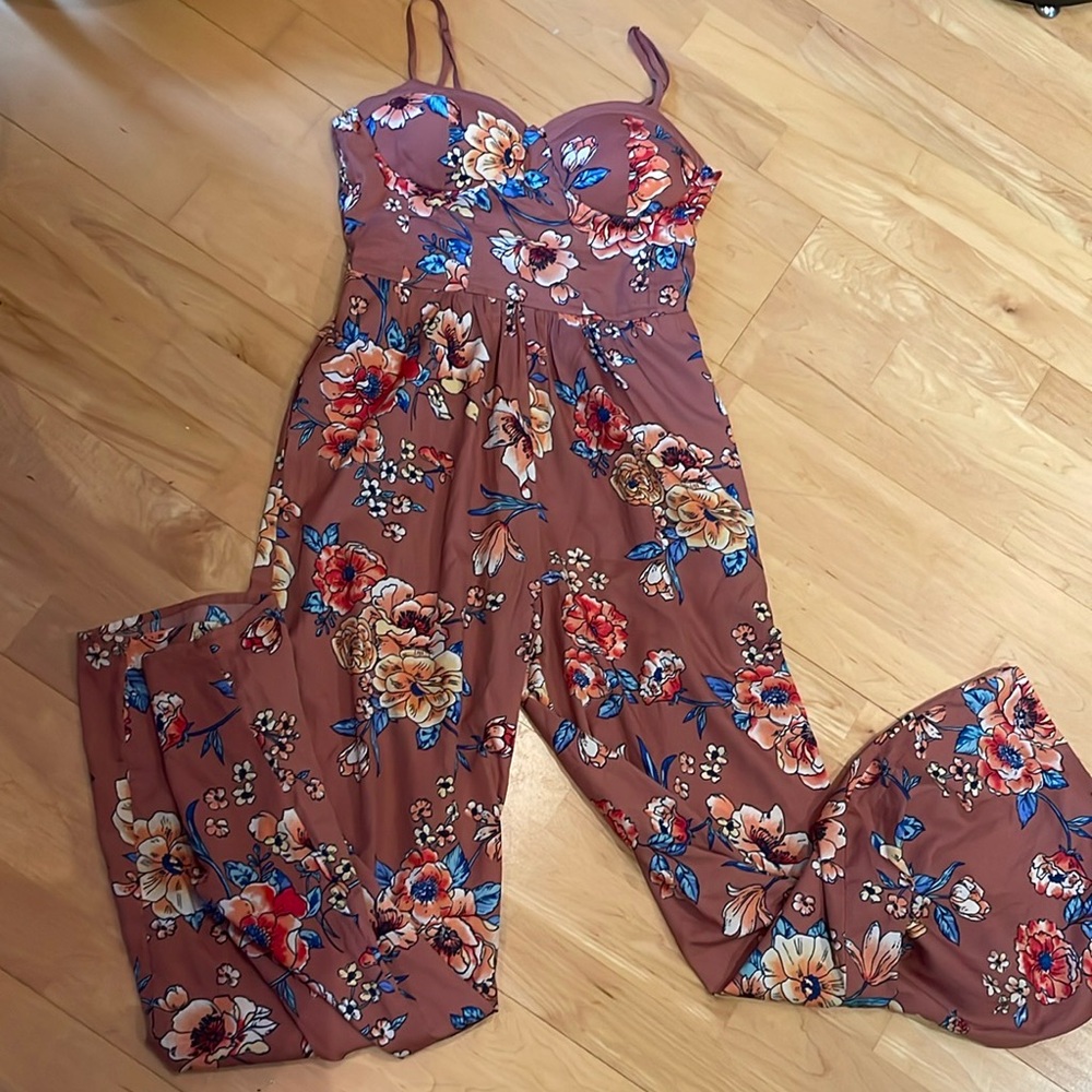 Romper Sleeveless Jumpsuit New with Tags